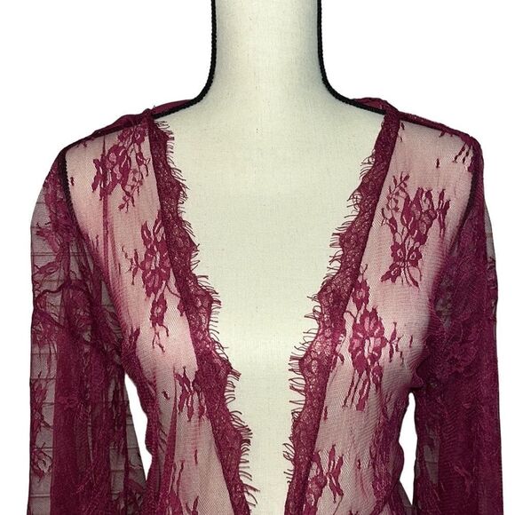 Ashley Stewart Sexy Lace Robe and Thong Set - Picture 3 of 13